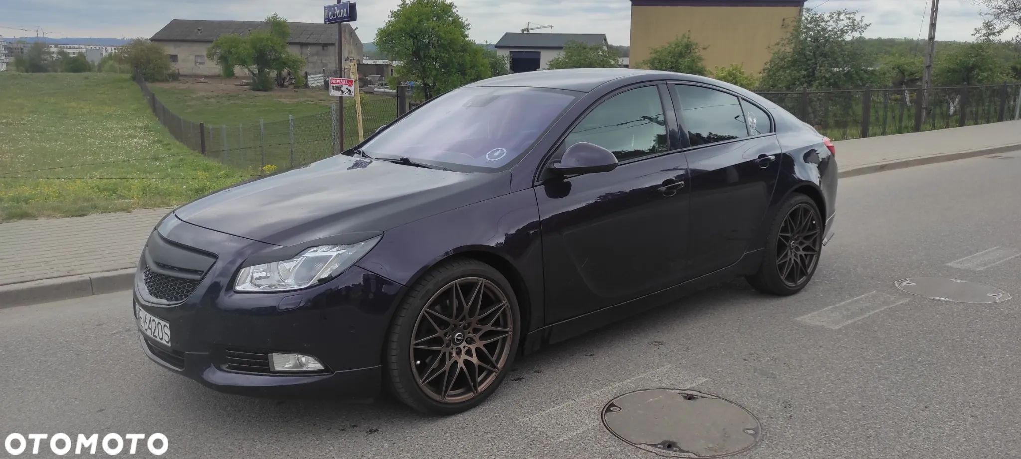 Opel Insignia - 1