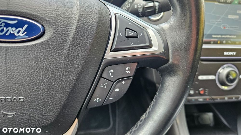Ford Mondeo - 18