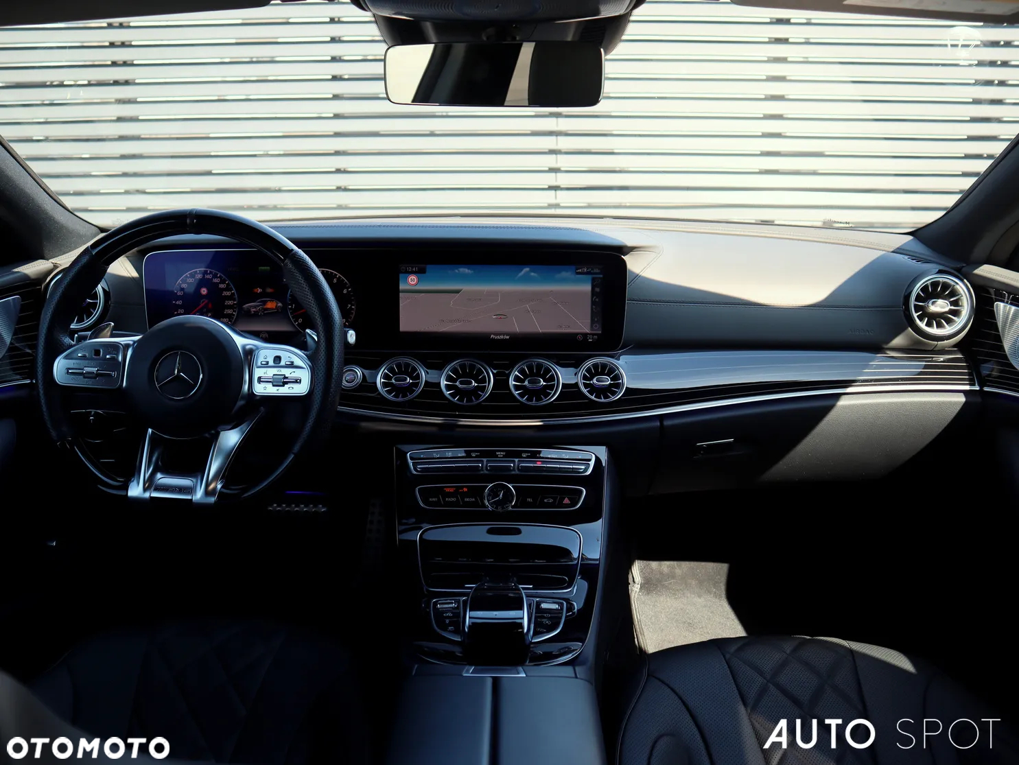 Mercedes-Benz CLS - 19