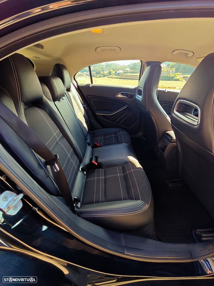 Mercedes-Benz A 200 CDi BE Urban - 11