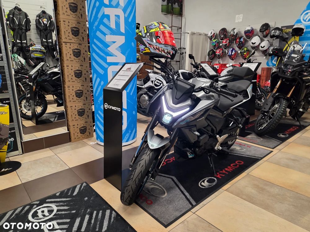CFMoto NK - 5