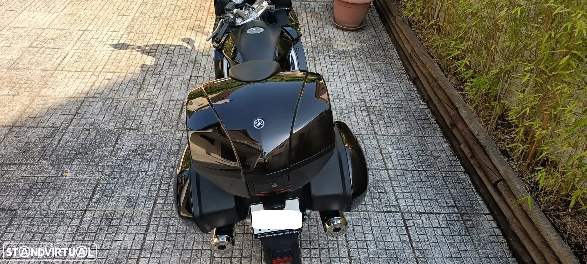 Yamaha FJR - 9