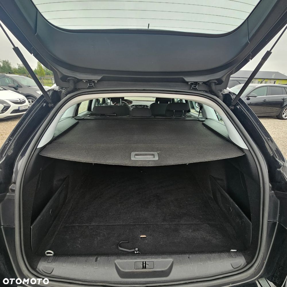 Peugeot 308 - 11