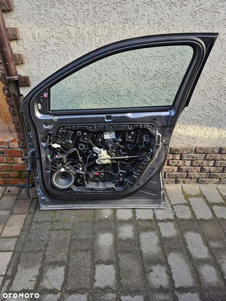 drzwi prawy przód prawe przednie mercedes gla 247 - 2