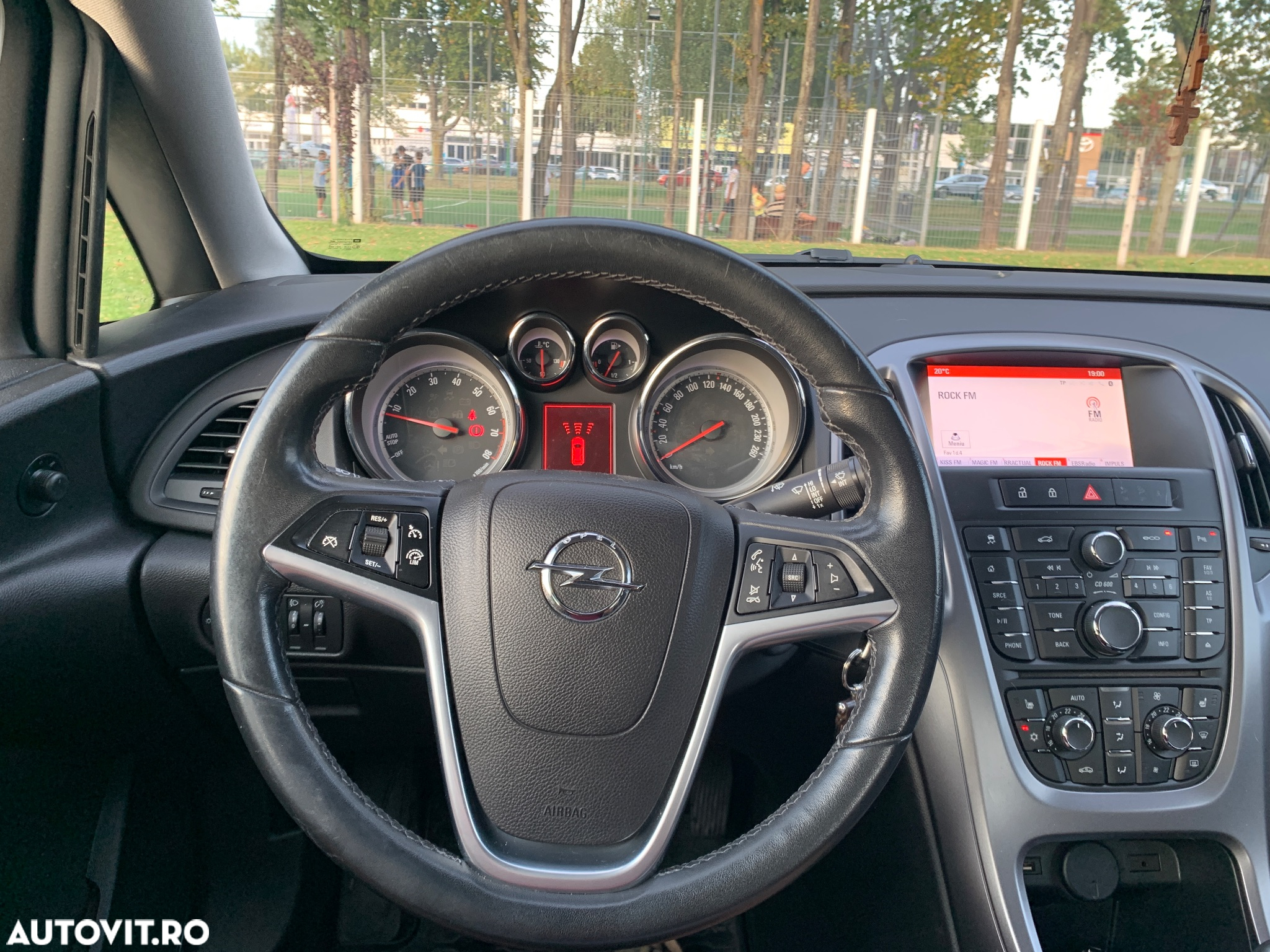 Opel Astra 1.4 ECOTEC Turbo Start/Stop Enjoy - 10