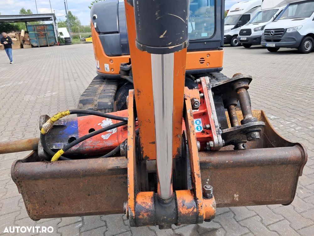 Hitachi ZX48-6 ZAXIS 48U DOUA CUPE , PICON SI LAMA TIP BULDOZER - 9