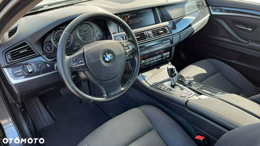 BMW Seria 5 520d - 13