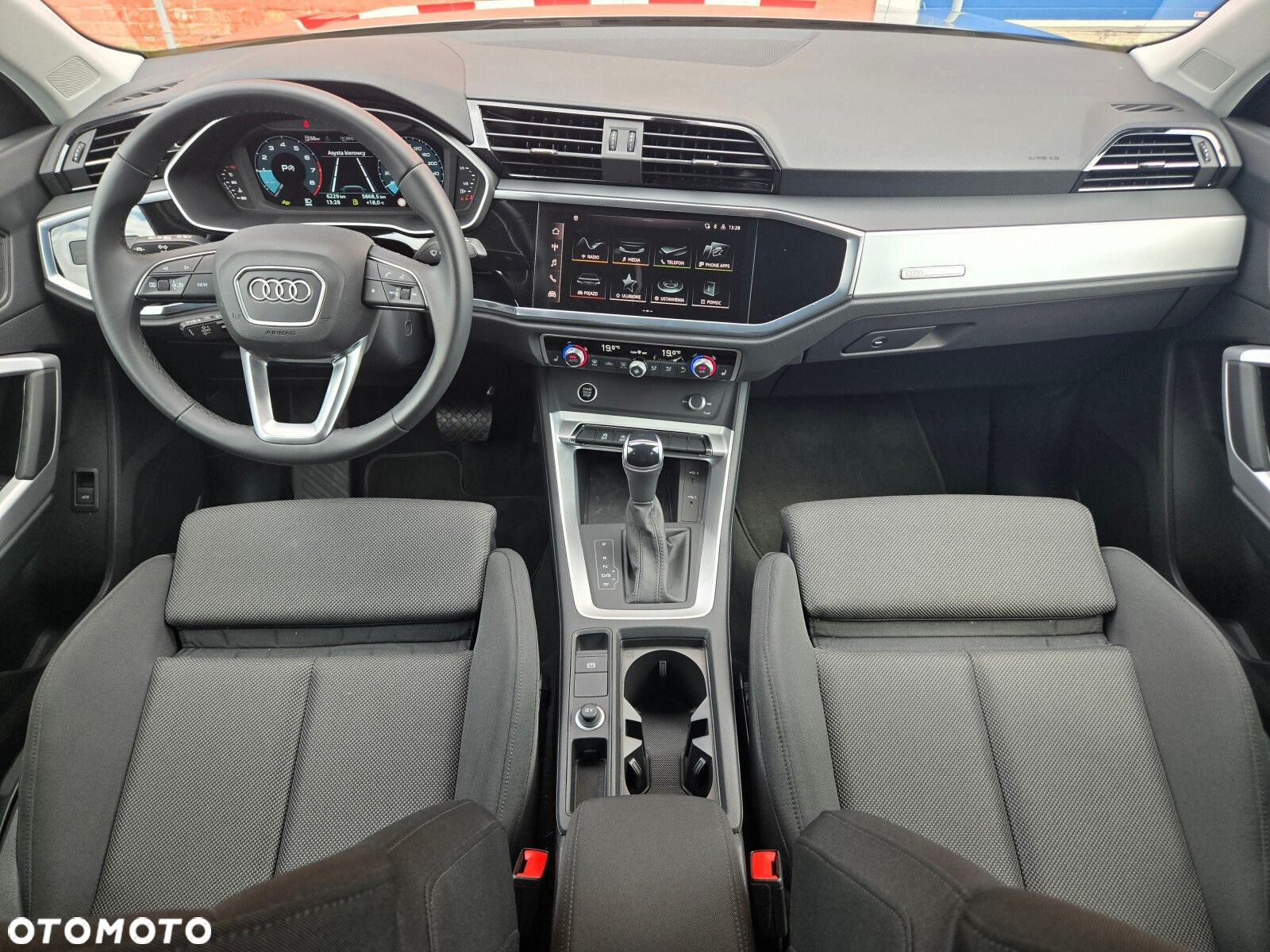 Audi Q3 - 16