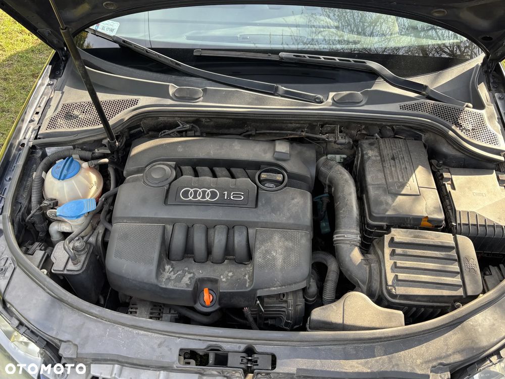 Audi A3 Sportback 1.6 Ambition - 8