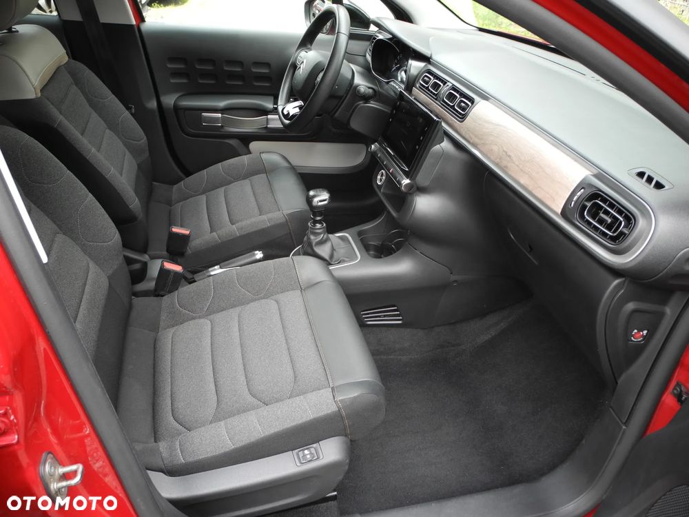 Citroën C3 1.2 PureTech Shine - 18