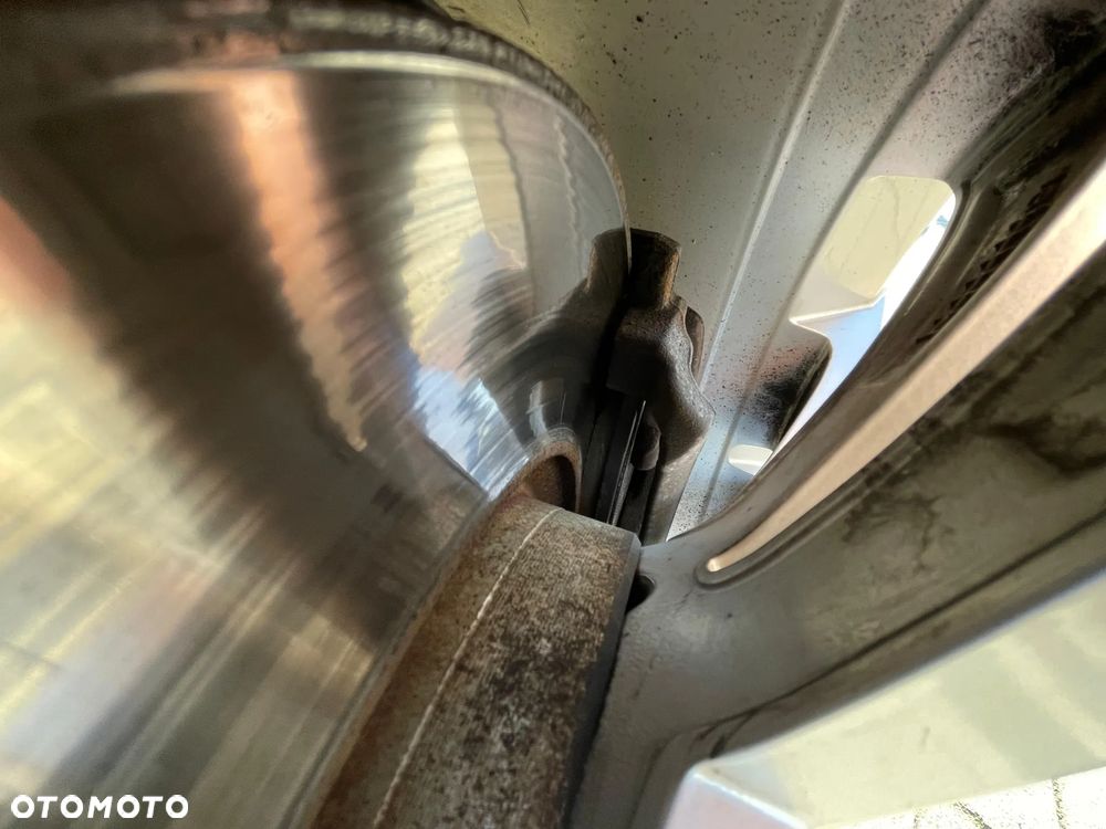 Volkswagen Passat Alltrack 2.0 TDI SCR 4Motion DSG - 29