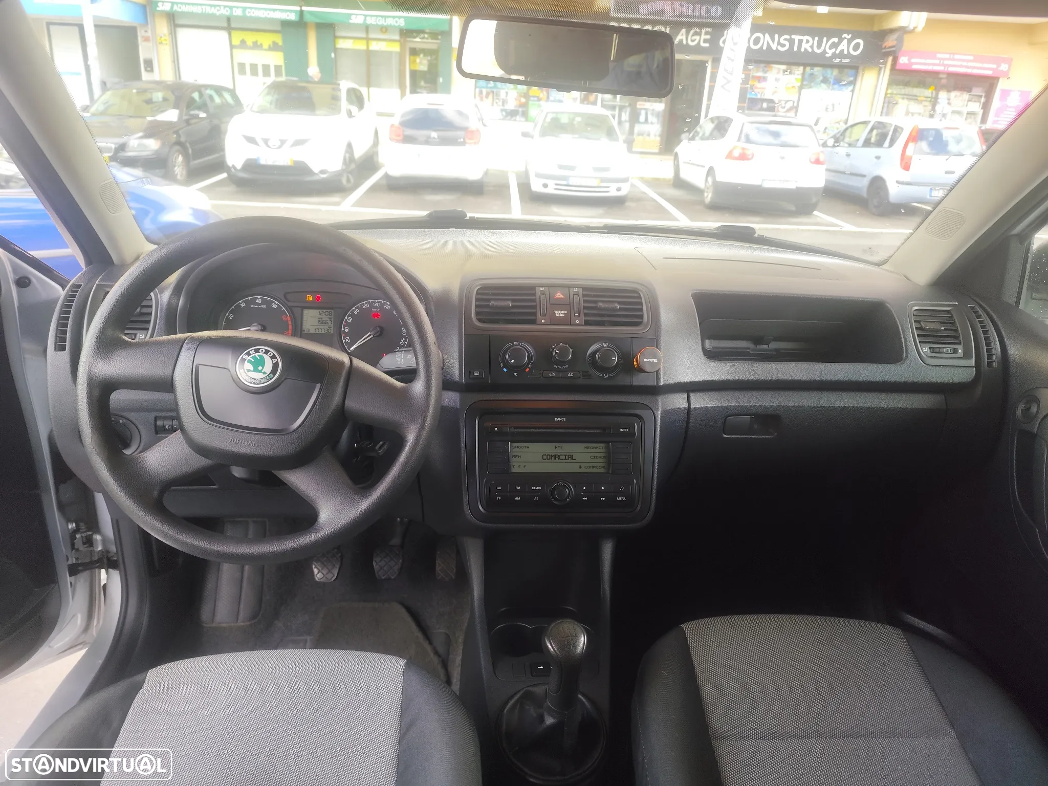 Skoda Fabia Break 1.2 Ambiente - 8