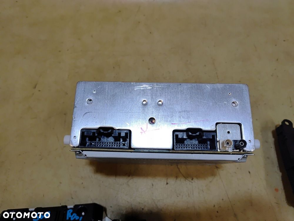 FOCUS MK3 RADIO PANEL BM5T18C815GM - 7