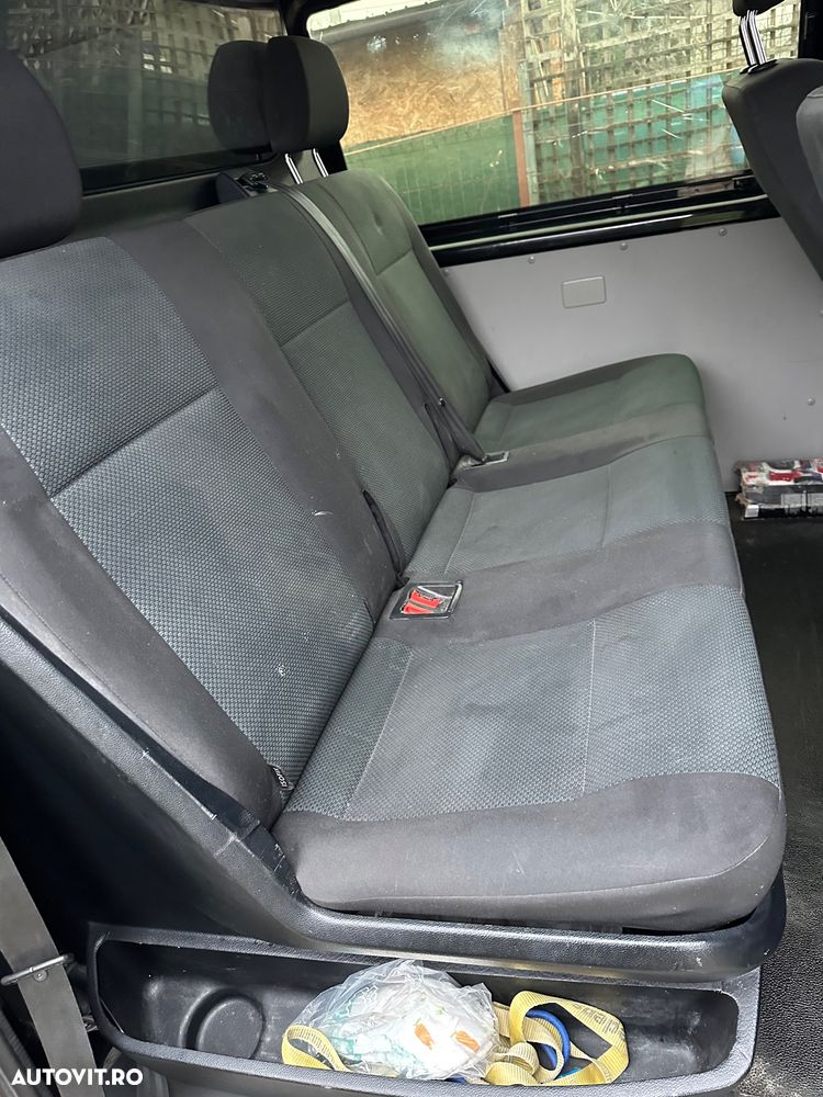 Volkswagen Transporter - 14