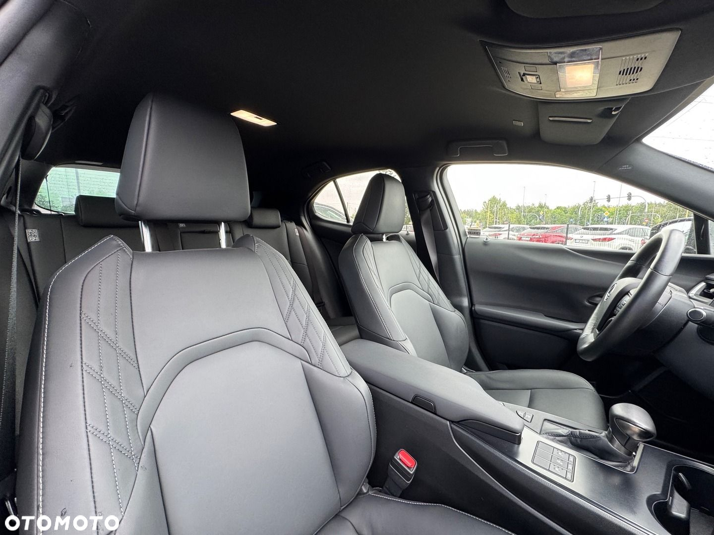 Lexus UX 250h GPF F Sport Design 2WD - 11