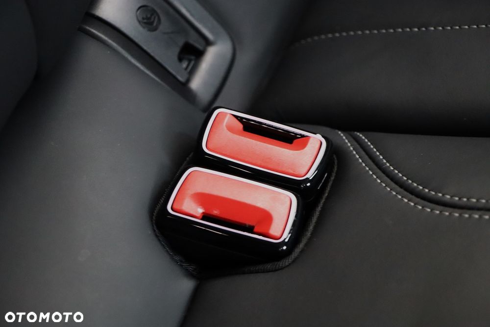 Audi A6 Avant 55 TFSI e quattro S tronic S line - 29