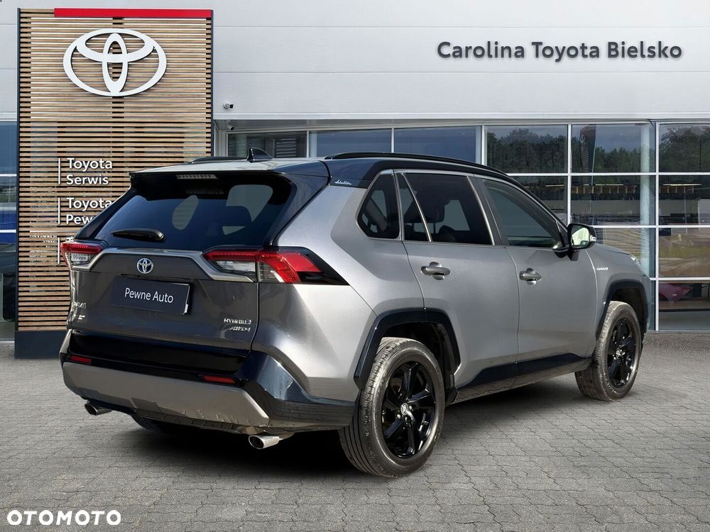 Toyota RAV4 2021