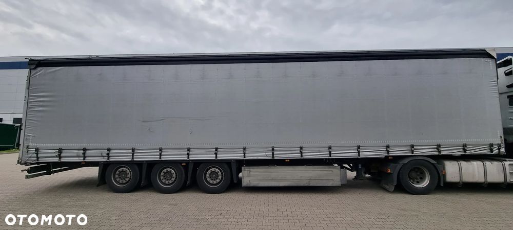 Schmitz Cargobull Varios, koła 385/55/22,5 - 4