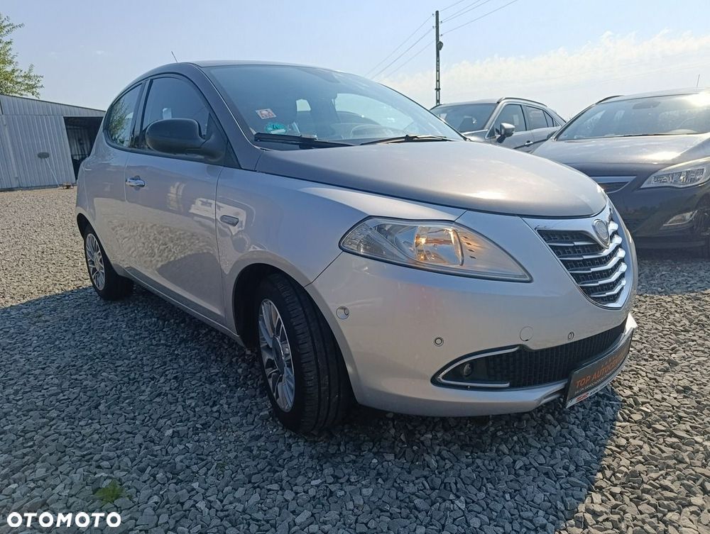 Lancia Ypsilon 1.2 8V Gold S&S EU6 - 8