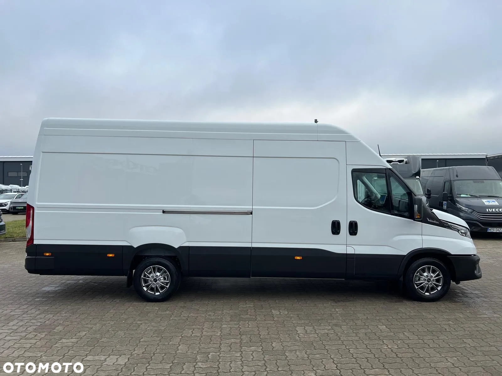 Iveco OKAZJA CENOWA - 18m3 OD RĘKI !!! - 9