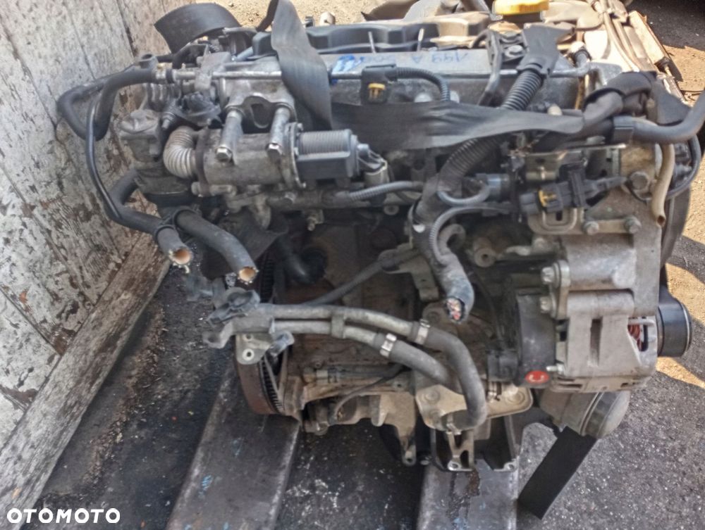 silnik fiat grande punto 1.9 jtd m-jet 199a5000 - 3