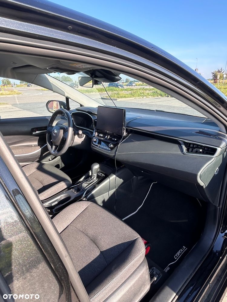 Toyota Corolla - 9