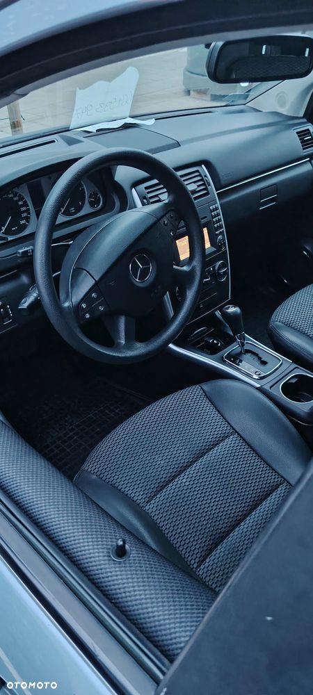 Mercedes-Benz Klasa B 180 CDI Autotronic - 8
