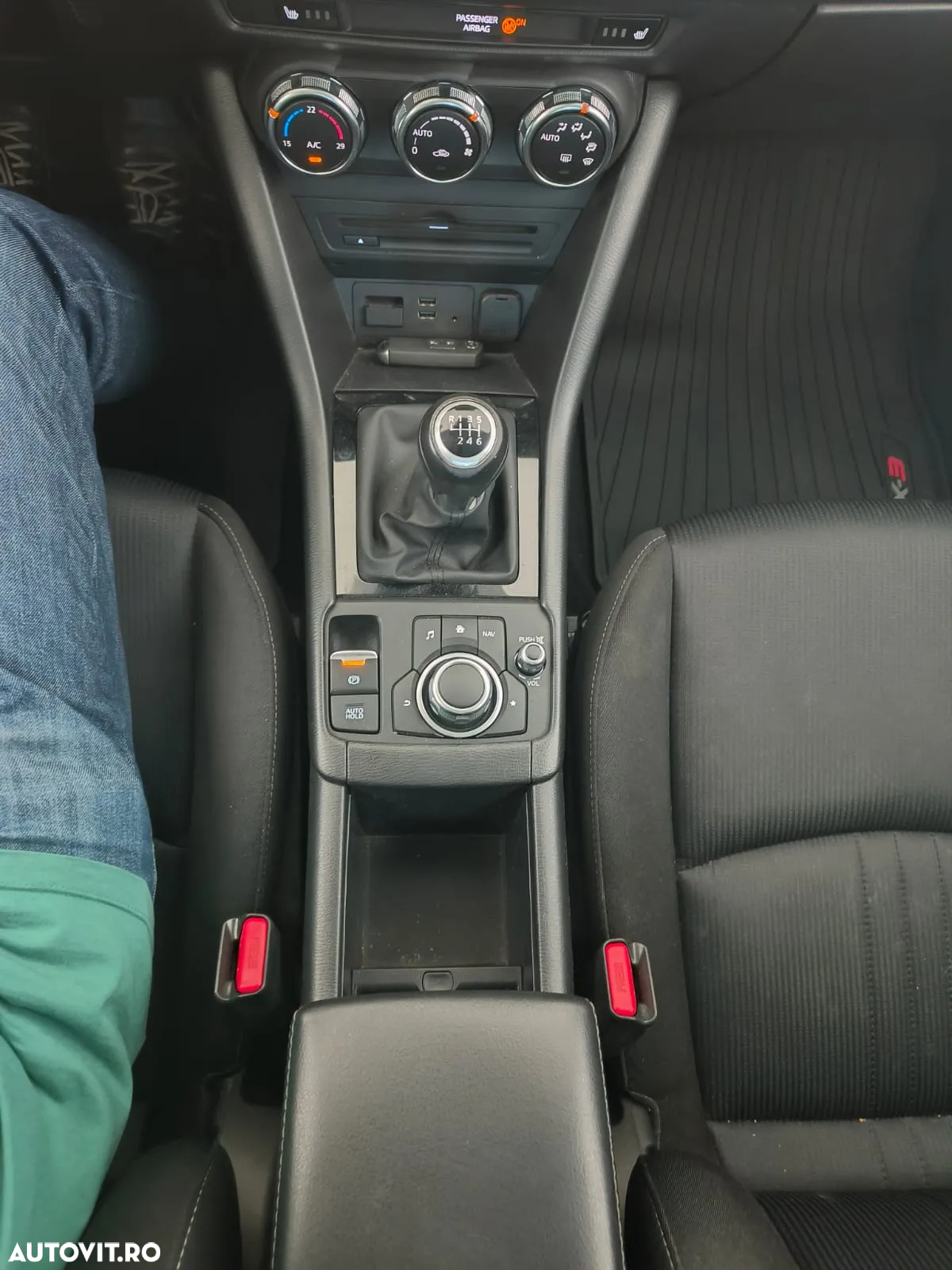 Mazda CX-3 G121 4x2 Takumi - 14