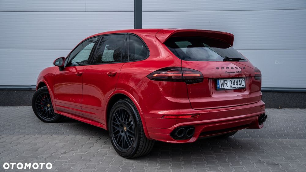 Porsche Cayenne GTS - 3