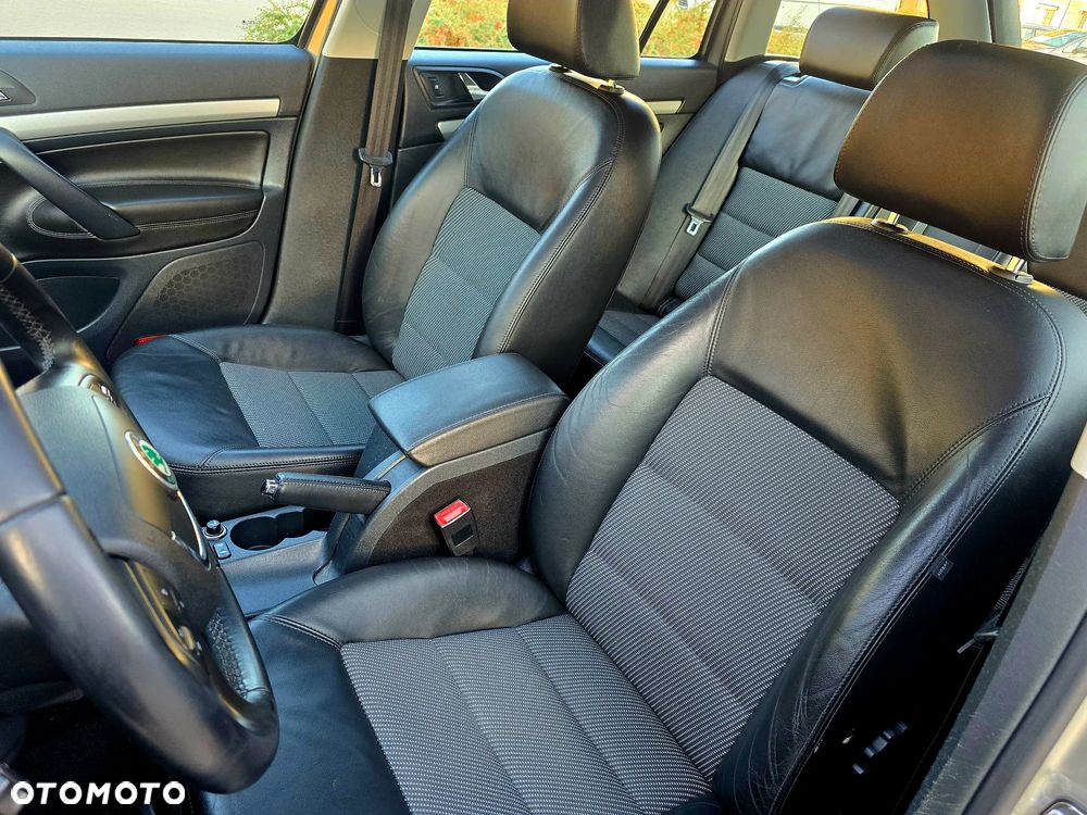 Skoda Octavia Combi 2.0 TDI Ambiente - 31