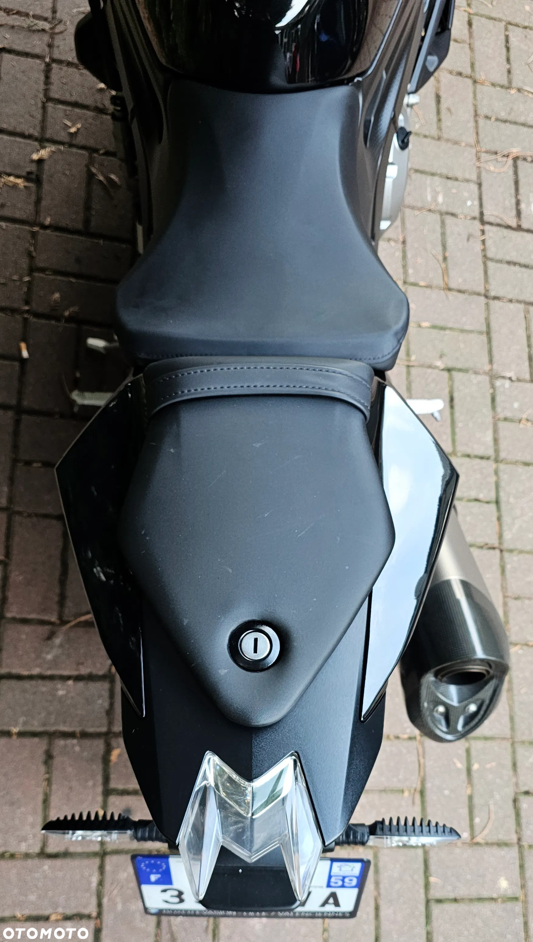 BMW S - 23