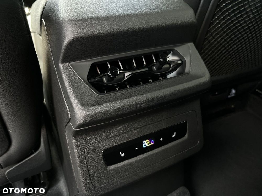 Audi Q6 e-tron - 18