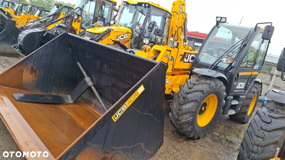JCB 542-70 Agri - 5