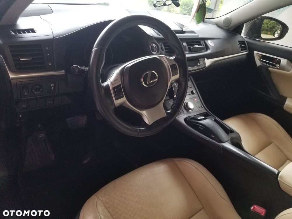 Lexus CT ver-200h-elegance - 13