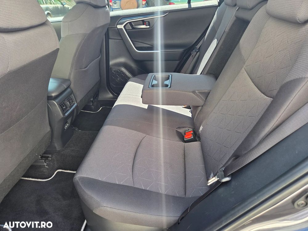 Toyota RAV4 - 19