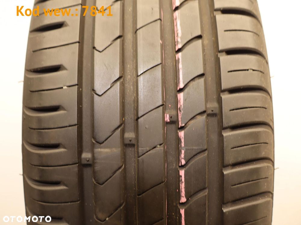 Kumho Ecsta HS51 - 215/55 R16 - 2