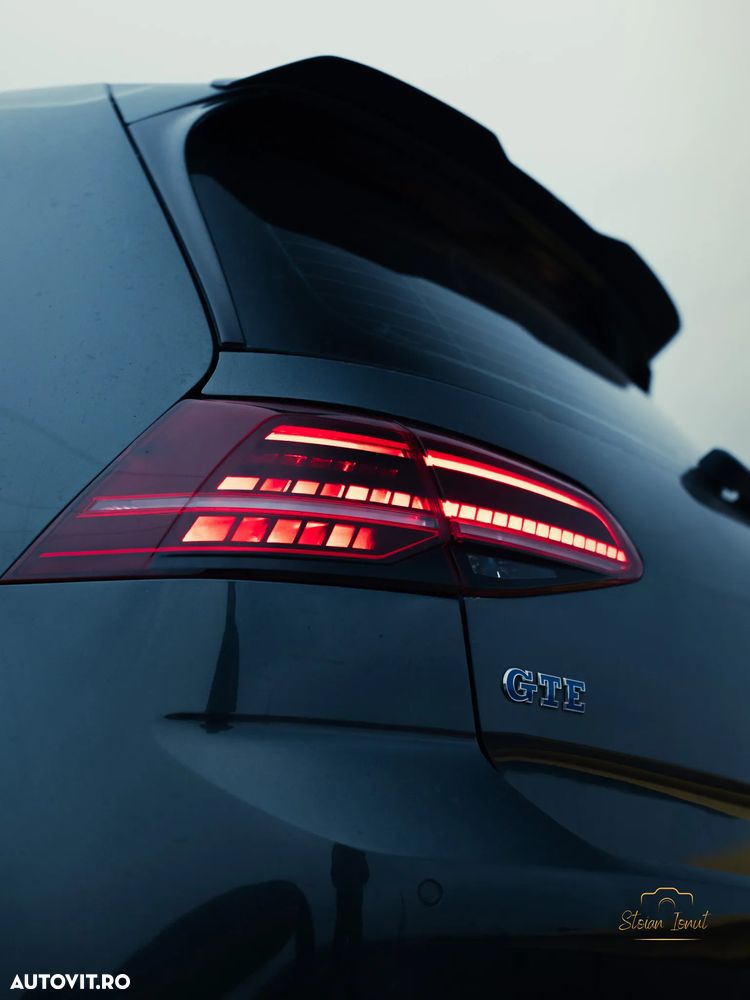 Volkswagen Golf Standard - 7