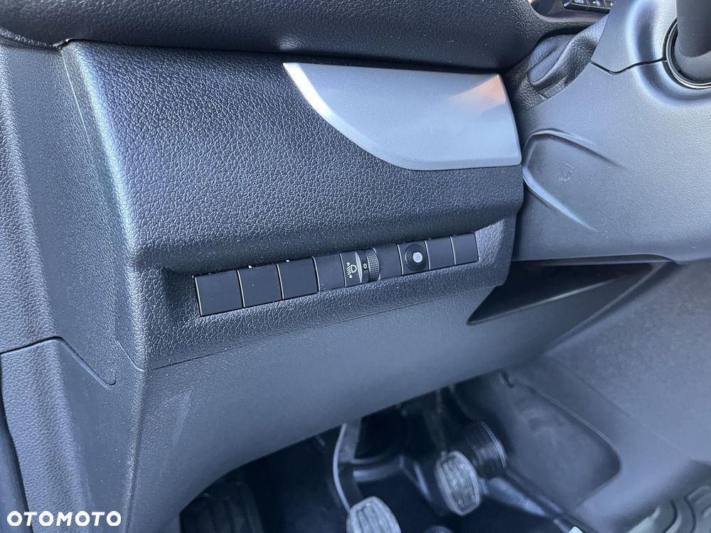 Toyota Proace Verso - 24
