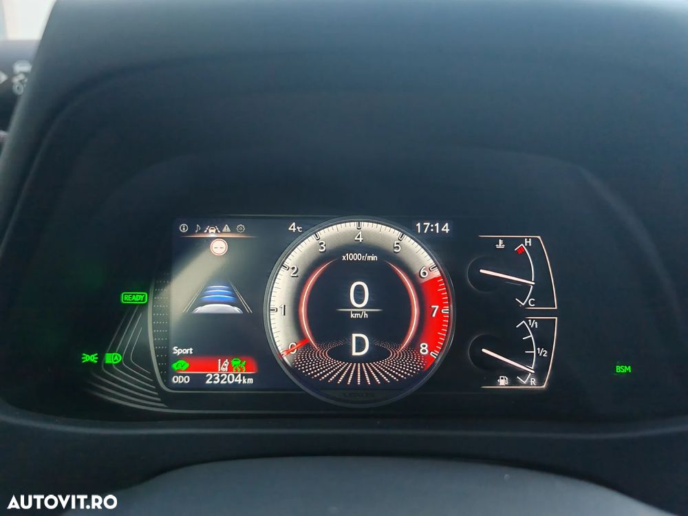Lexus UX 250h FWD Executive - 32