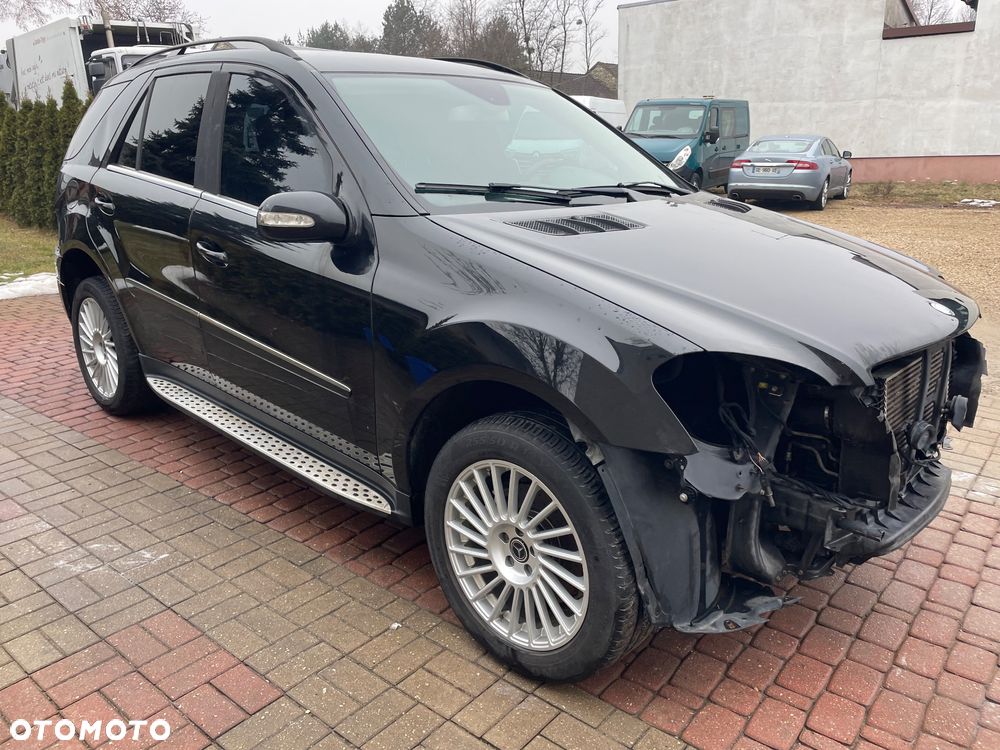 Mercedes-Benz ML - 5