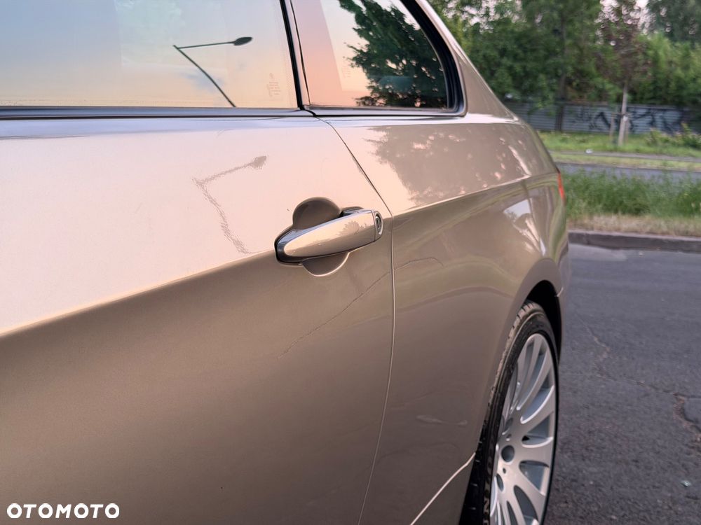 BMW Seria 3 320i - 18