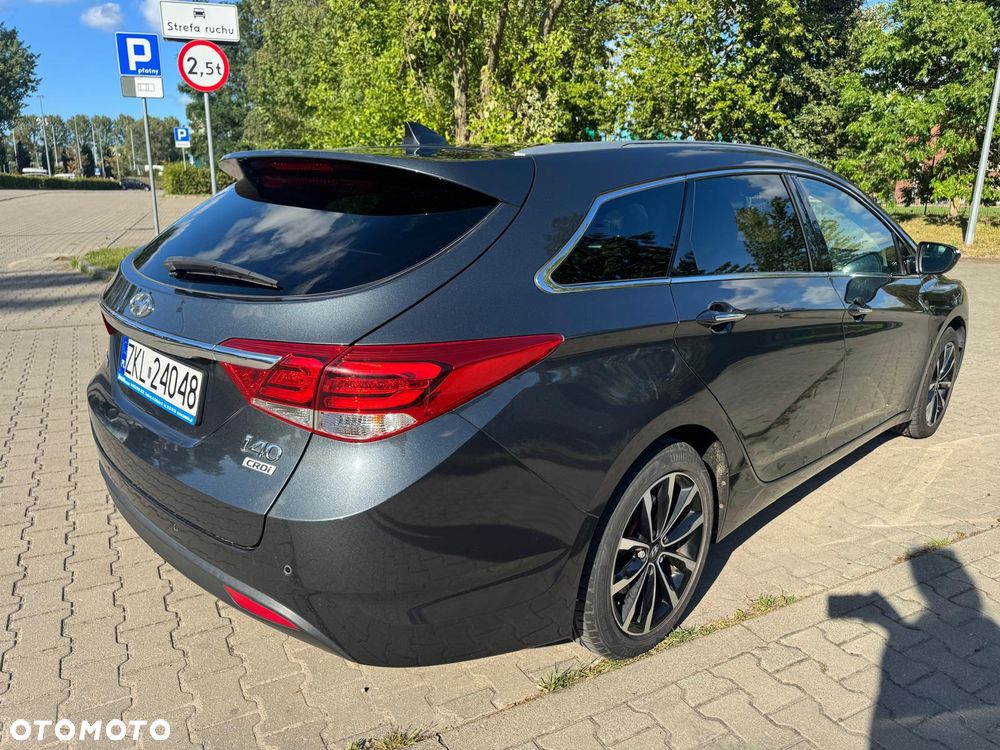 Hyundai i40 - 10