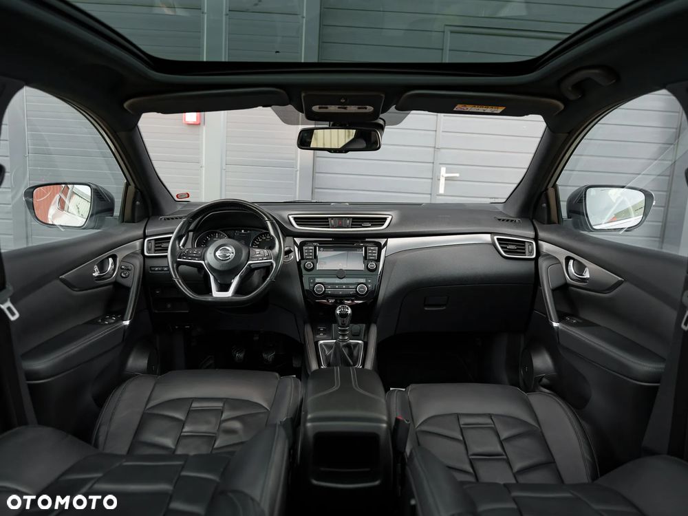 Nissan Qashqai 1.6 DCi Tekna+ - 17