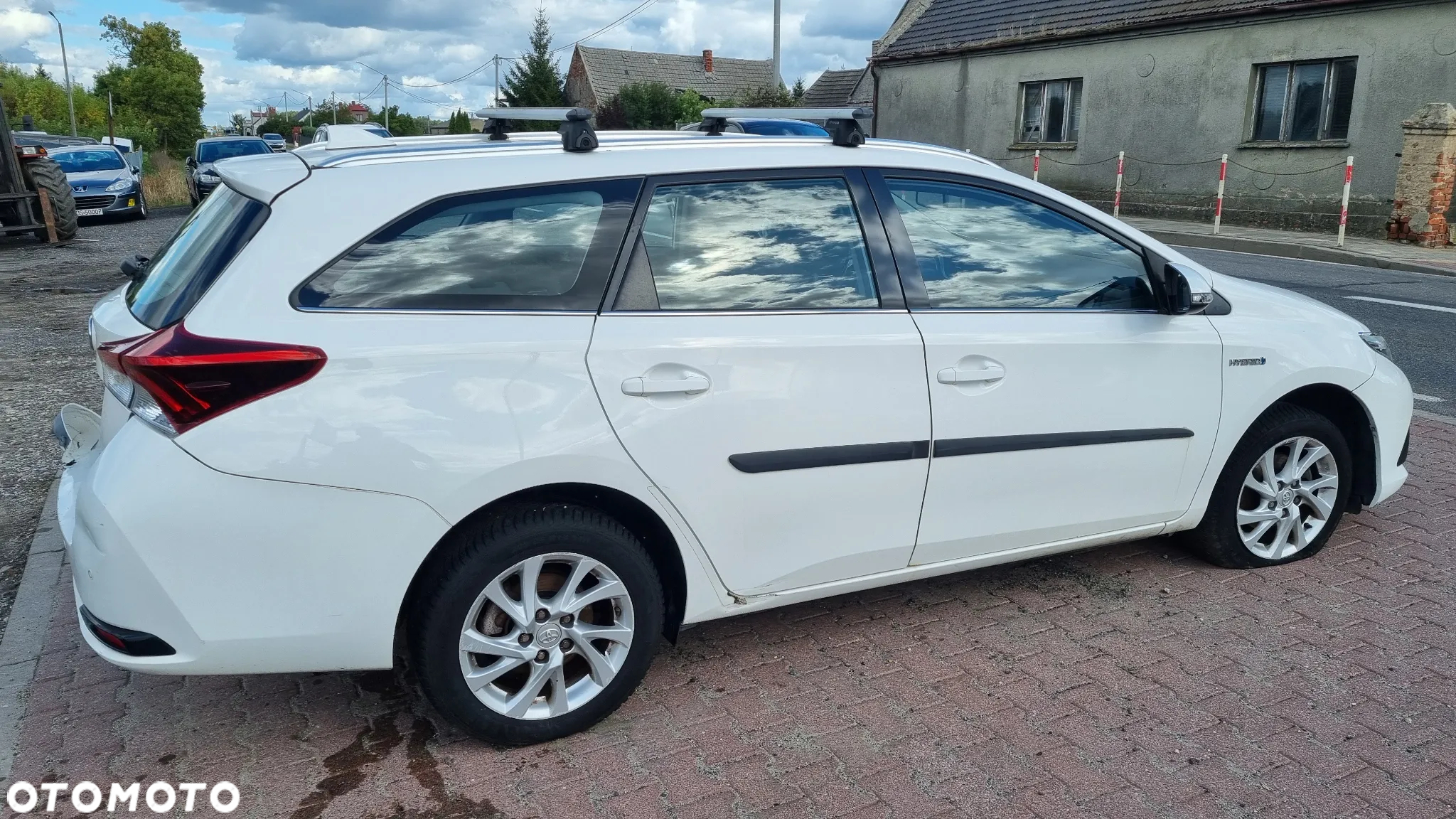 Toyota Auris 1.8 VVT-i Hybrid Automatik Comfort - 8