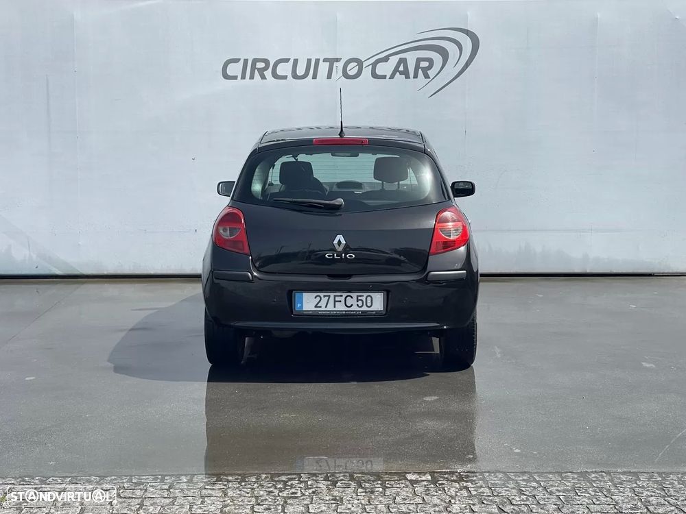 Renault Clio 1.5 dCi Confort - 9
