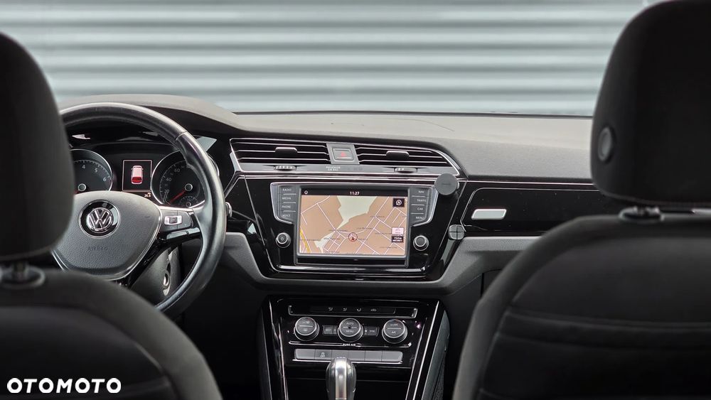 Volkswagen Touran 1.4 TSI BMT Highline DSG - 11