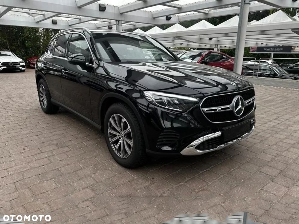 Mercedes-Benz GLC 200 d 4Matic 9G-TRONIC Edition Avantgarde - 2