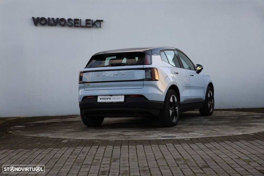 Volvo EX30 51 kWh Single Motor Plus - 30