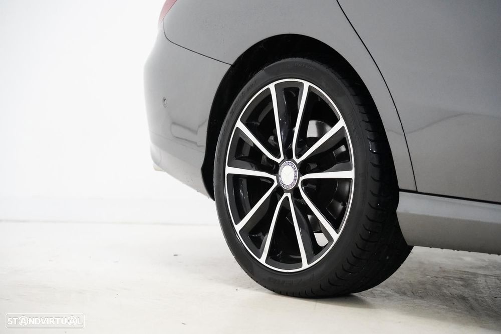 Mercedes-Benz CLA 220 d Shooting Brake Urban Aut. - 16