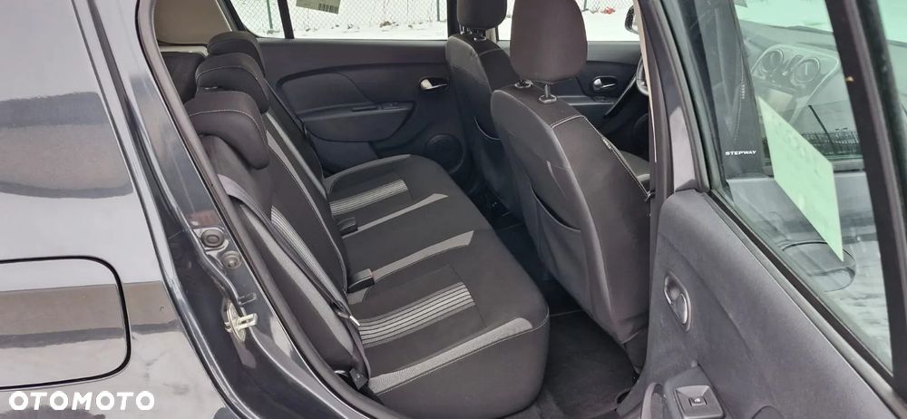 Dacia Sandero Stepway TCe 90 Prestige - 13